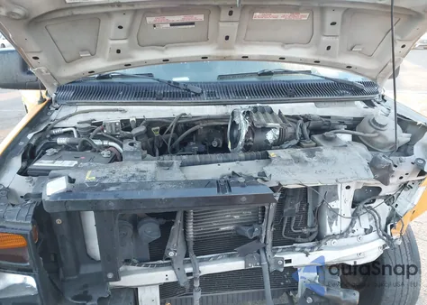 2010 Ford E-250 Commercial/Recreational z USA, uszkodzony, nr VIN 1FTNE2ELXADA60139